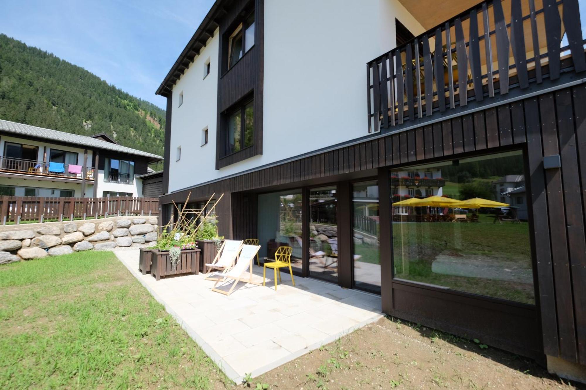 Seehotel & Seeapartments Kaerntnerhof- Direkt Am See! Weissensee Dış mekan fotoğraf